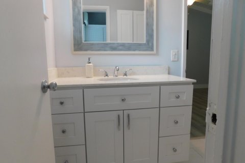 House in Fort Lauderdale, Florida 3 bedrooms, 136.1 sq.m. № 2088165 - photo 26