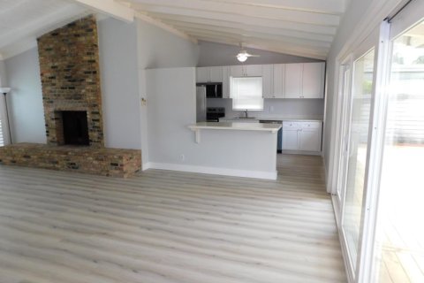House in Fort Lauderdale, Florida 3 bedrooms, 136.1 sq.m. № 2088165 - photo 10