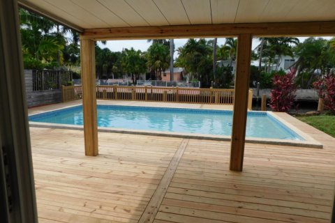 House in Fort Lauderdale, Florida 3 bedrooms, 136.1 sq.m. № 2088165 - photo 3