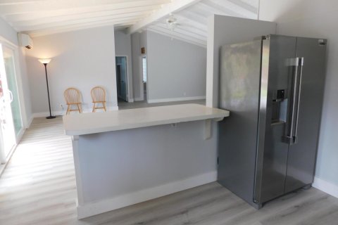 House in Fort Lauderdale, Florida 3 bedrooms, 136.1 sq.m. № 2088165 - photo 12