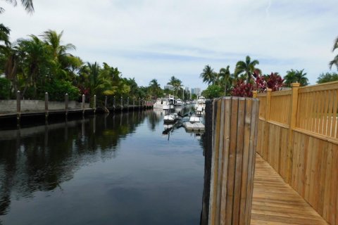 House in Fort Lauderdale, Florida 3 bedrooms, 136.1 sq.m. № 2088165 - photo 20