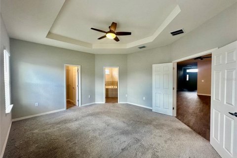 House in Eagle Lake, Florida 4 bedrooms, 189.06 sq.m. № 1719945 - photo 14