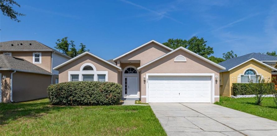 Casa en Groveland, Florida 4 dormitorios, 172.33 m2 № 1740355
