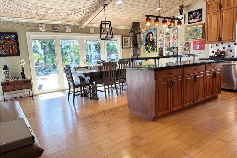 Купить виллу или дом в Плантация, Флорида 4 спальни, 229м2, № 1931204 - фото 11