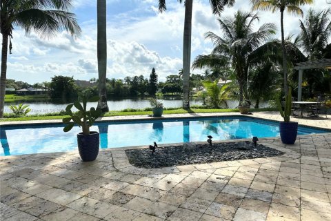 Купить виллу или дом в Плантация, Флорида 4 спальни, 229м2, № 1931204 - фото 5