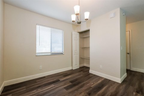 House in Edgewater, Florida 3 bedrooms, 110.27 sq.m. № 1783068 - photo 6