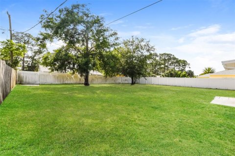 House in Edgewater, Florida 3 bedrooms, 110.27 sq.m. № 1783068 - photo 20