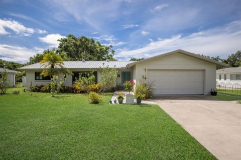 Villa ou maison à vendre à Sarasota, Floride: 5 chambres, 242.38 m2 № 1912282 - photo 6