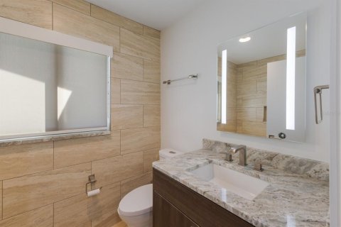 Villa ou maison à vendre à Sarasota, Floride: 5 chambres, 242.38 m2 № 1912282 - photo 28