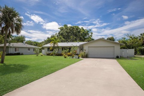 Villa ou maison à vendre à Sarasota, Floride: 5 chambres, 242.38 m2 № 1912282 - photo 5