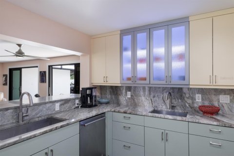 Villa ou maison à vendre à Sarasota, Floride: 5 chambres, 242.38 m2 № 1912282 - photo 22