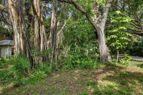 House in Sarasota, Florida 3 bedrooms, 251.11 sq.m. № 1256937 - photo 7