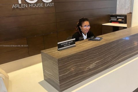 Condominio en venta en Sunny Isles Beach, Florida, 2 dormitorios, 148.92 m2 № 2012951 - foto 2