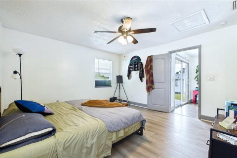 Villa ou maison à vendre à Pinellas Park, Floride: 2 chambres, 96.62 m2 № 2231398 - photo 14