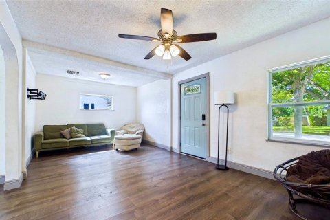 Villa ou maison à vendre à Pinellas Park, Floride: 2 chambres, 96.62 m2 № 2231398 - photo 5
