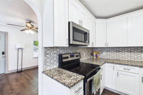 Villa ou maison à vendre à Pinellas Park, Floride: 2 chambres, 96.62 m2 № 2231398 - photo 8