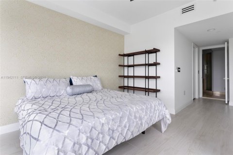 Condominio en alquiler en Aventura, Florida, 2 dormitorios, 122.63 m2 № 2059719 - foto 17