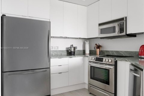 Condominio en alquiler en Aventura, Florida, 2 dormitorios, 122.63 m2 № 2059719 - foto 10