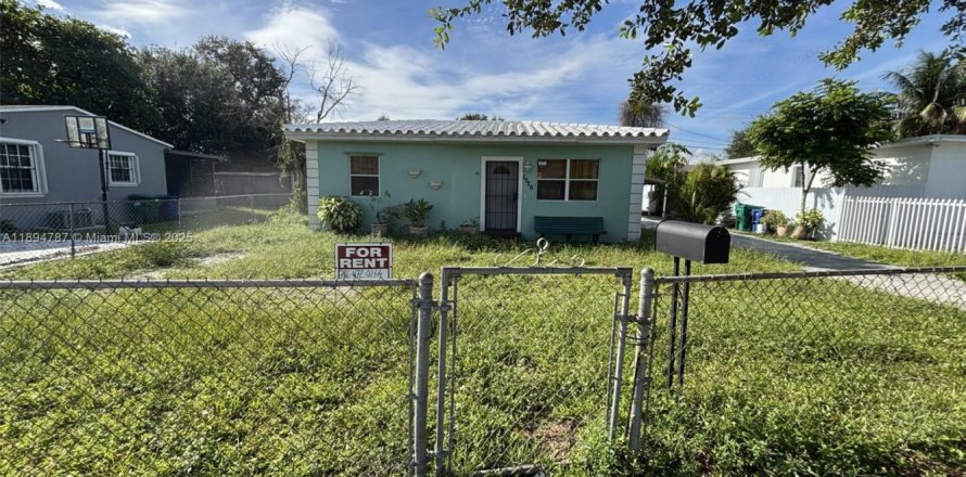 Casa en Miami, Florida 2 dormitorios, 67.45 m2 № 1949236