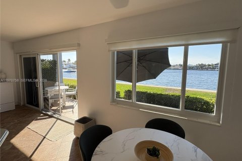 Copropriété à vendre à Pompano Beach, Floride: 1 chambre, 71.72 m2 № 2032471 - photo 7