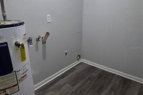 Apartamento en alquiler en Winter Haven, Florida, 2 dormitorios, 80.27 m2 № 2091483 - foto 17