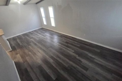 Apartamento en alquiler en Winter Haven, Florida, 2 dormitorios, 80.27 m2 № 2091483 - foto 4