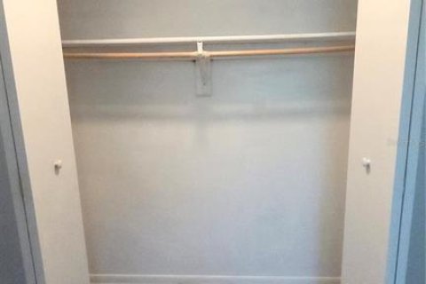 Apartamento en alquiler en Winter Haven, Florida, 2 dormitorios, 80.27 m2 № 2091483 - foto 16