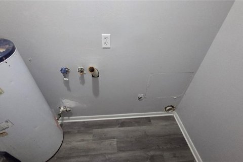Apartamento en alquiler en Winter Haven, Florida, 2 dormitorios, 80.27 m2 № 2091483 - foto 19