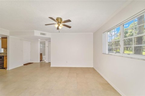 Copropriété à louer à Ocala, Floride: 2 chambres, 77.76 m2 № 2386292 - photo 11