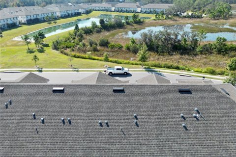 Townhouse in Davenport, Florida 3 bedrooms, 150.69 sq.m. № 2148525 - photo 5