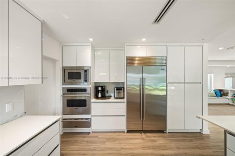 Casa en venta en Coral Gables, Florida, 4 dormitorios, 249.07 m2 № 1943756 - foto 25