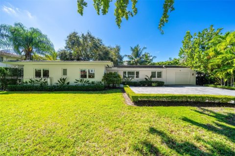 Casa en venta en Coral Gables, Florida, 4 dormitorios, 249.07 m2 № 1943756 - foto 3
