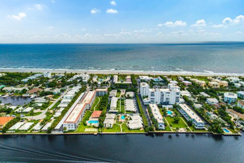 Copropriété à vendre à Delray Beach, Floride: 2 chambres, 112.32 m2 № 2406155 - photo 23