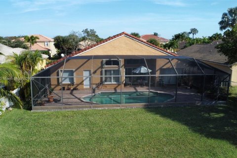 Casa en venta en Pembroke Pines, Florida, 5 dormitorios, 261.33 m2 № 1465860 - foto 4