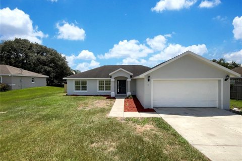 House in Ocala, Florida 3 bedrooms, 141.77 sq.m. № 1853937 - photo 1