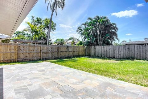 Casa en venta en Sarasota, Florida, 2 dormitorios, 129.41 m2 № 1718839 - foto 29