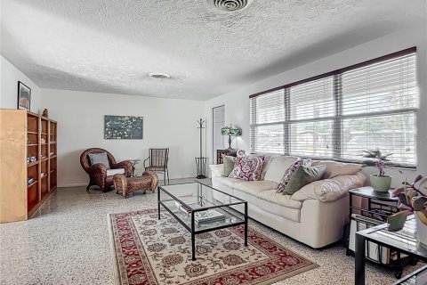 Casa en venta en Sarasota, Florida, 2 dormitorios, 129.41 m2 № 1718839 - foto 10