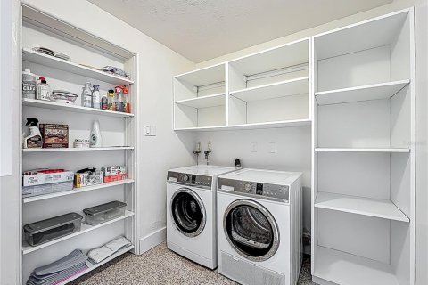Casa en venta en Sarasota, Florida, 2 dormitorios, 129.41 m2 № 1718839 - foto 22