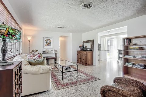 Casa en venta en Sarasota, Florida, 2 dormitorios, 129.41 m2 № 1718839 - foto 7