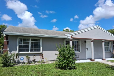 Casa en North Lauderdale, Florida 3 dormitorios, 124.02 m2 № 2372319