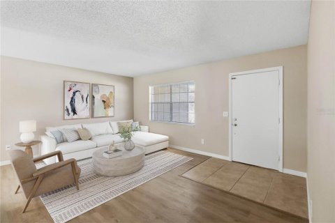 Villa ou maison à vendre à Winter Springs, Floride: 4 chambres, 121.89 m2 № 2408079 - photo 4