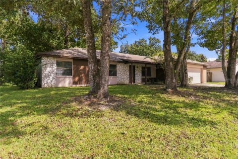 Villa ou maison à vendre à Winter Springs, Floride: 4 chambres, 121.89 m2 № 2408079 - photo 3