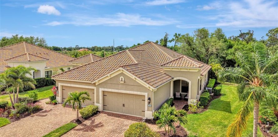 Villa ou maison à Englewood, Floride 2 chambres, 142.33 m2 № 2237223