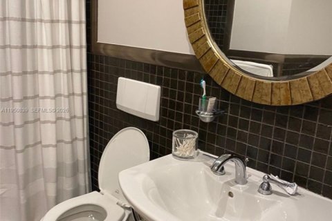 Снять в аренду кондоминиум в Норт-Майами, Флорида 1 спальня, 74.32м2, № 2079306 - фото 18