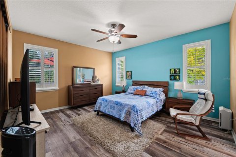 House in Tampa, Florida 5 bedrooms, 235.79 sq.m. № 2098263 - photo 23