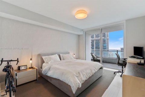 Condo in Miami, Florida, 1 bedroom № 2060108 - photo 14