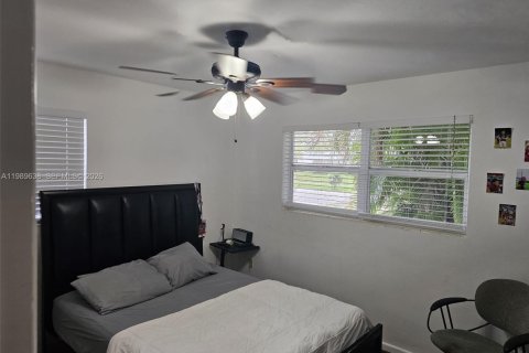 Купить виллу или дом в Палм-Бич, Флорида 3 спальни, 90.86м2, № 2051680 - фото 17