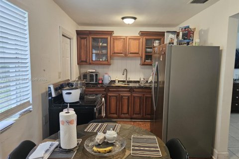 Купить виллу или дом в Палм-Бич, Флорида 3 спальни, 90.86м2, № 2051680 - фото 11