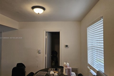 Купить виллу или дом в Палм-Бич, Флорида 3 спальни, 90.86м2, № 2051680 - фото 26