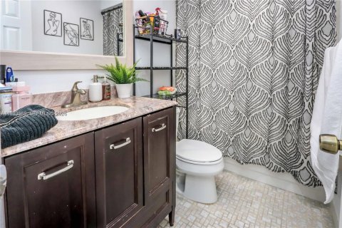 Condominio en venta en Miami, Florida, 2 dormitorios, 111.48 m2 № 2044046 - foto 15